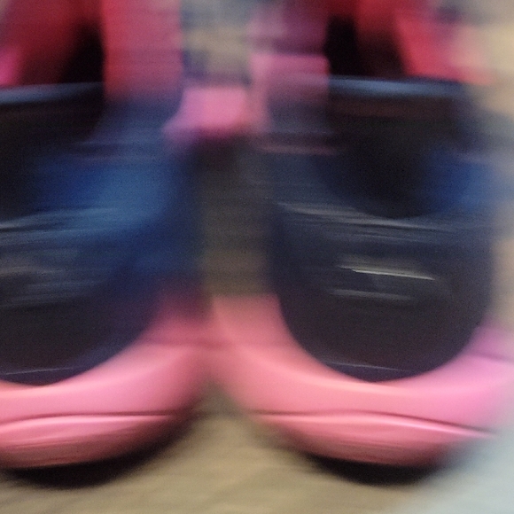 Puma Women's Dark Blue and Pink Sneakers - Picture 14 of 16